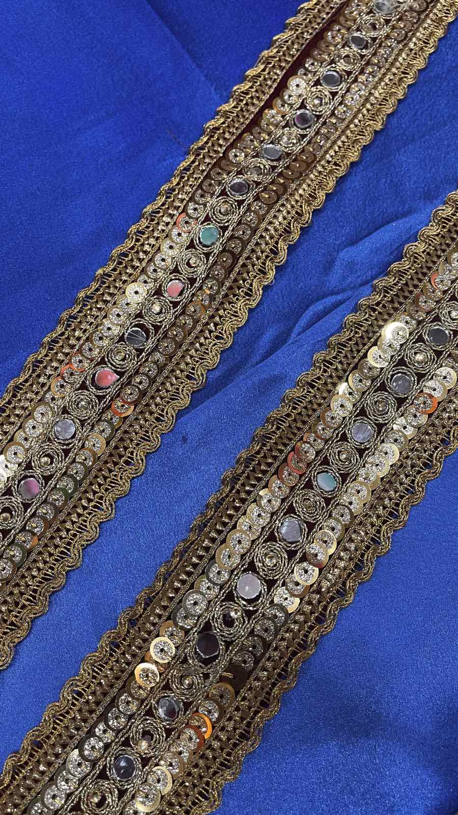 VELVET HEAVY MIRROR LACE
