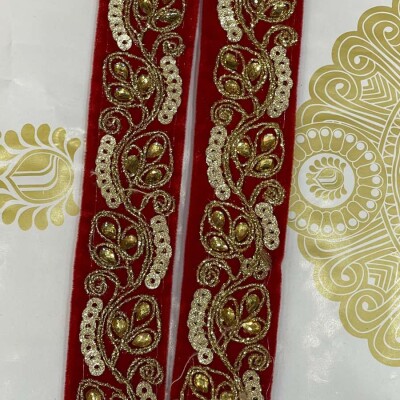 VELVET STONE WORK LACE