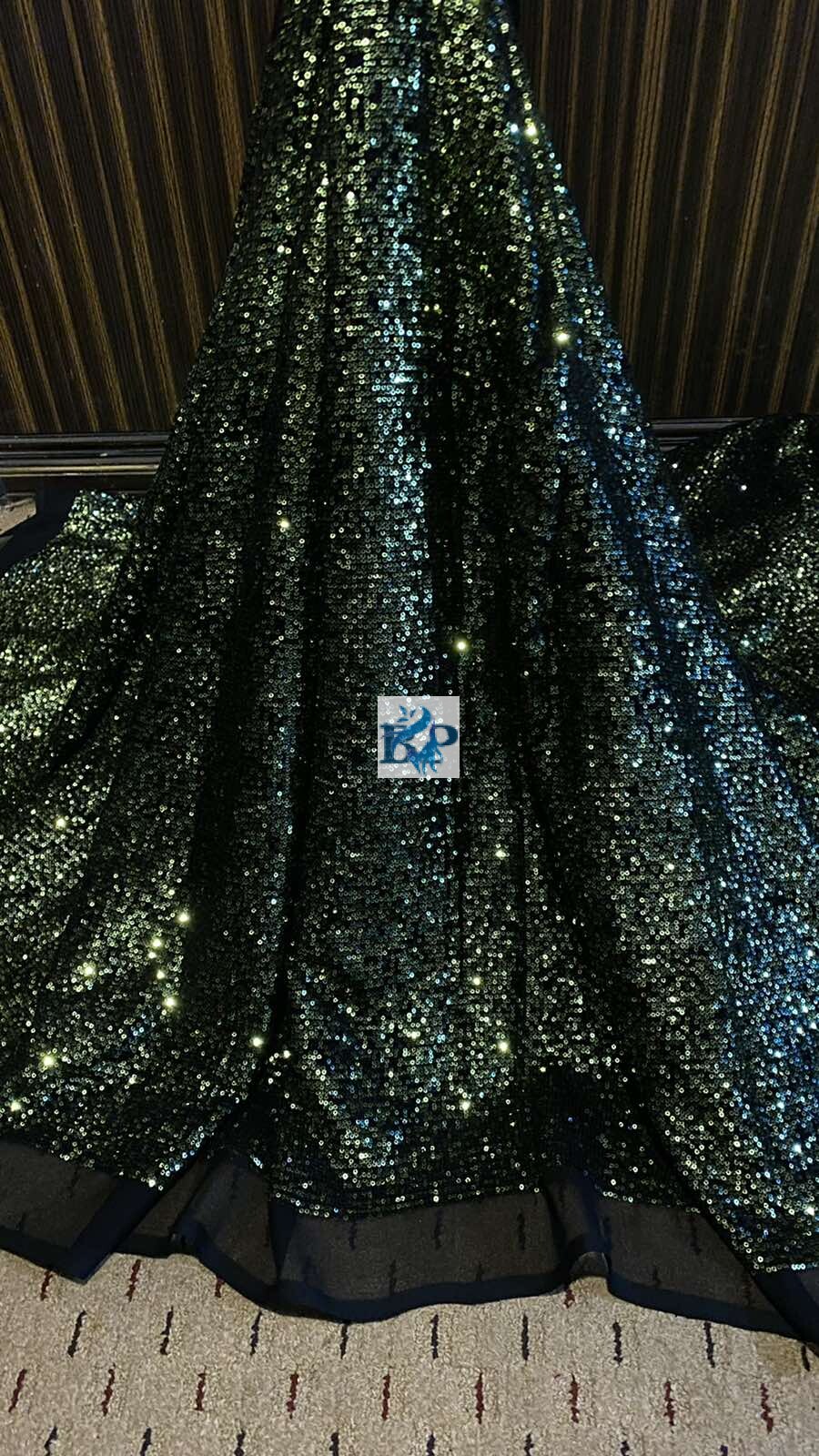 GEORGETTE DOUBLE TONE SEQUANCE 45 INCH.